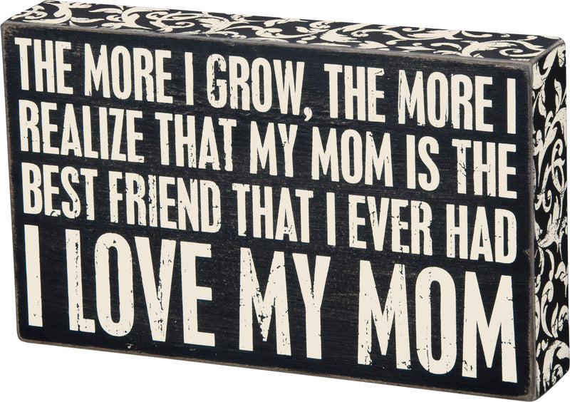 Love My Mom Box Sign (Pack of 2)